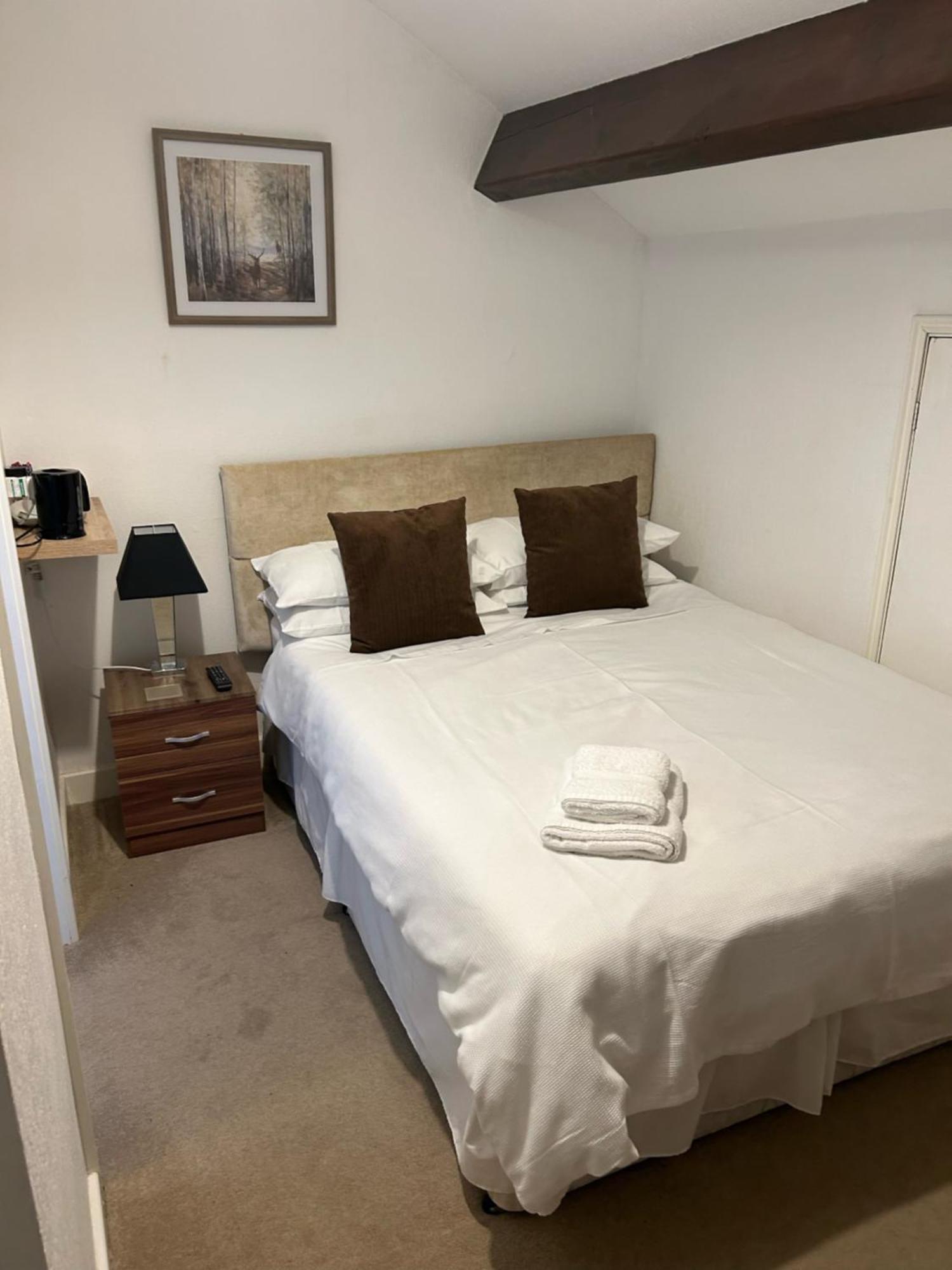 Rooms At The Bush Wigton Esterno foto